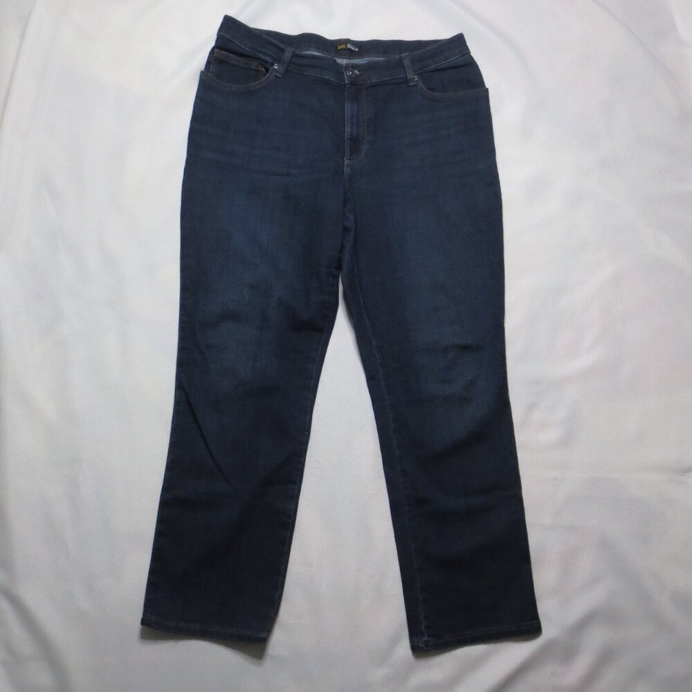 LEE womens JEANS blue STRAIGHT LEG relaxed fit MID-RISE denim SIZE 14 SHORT